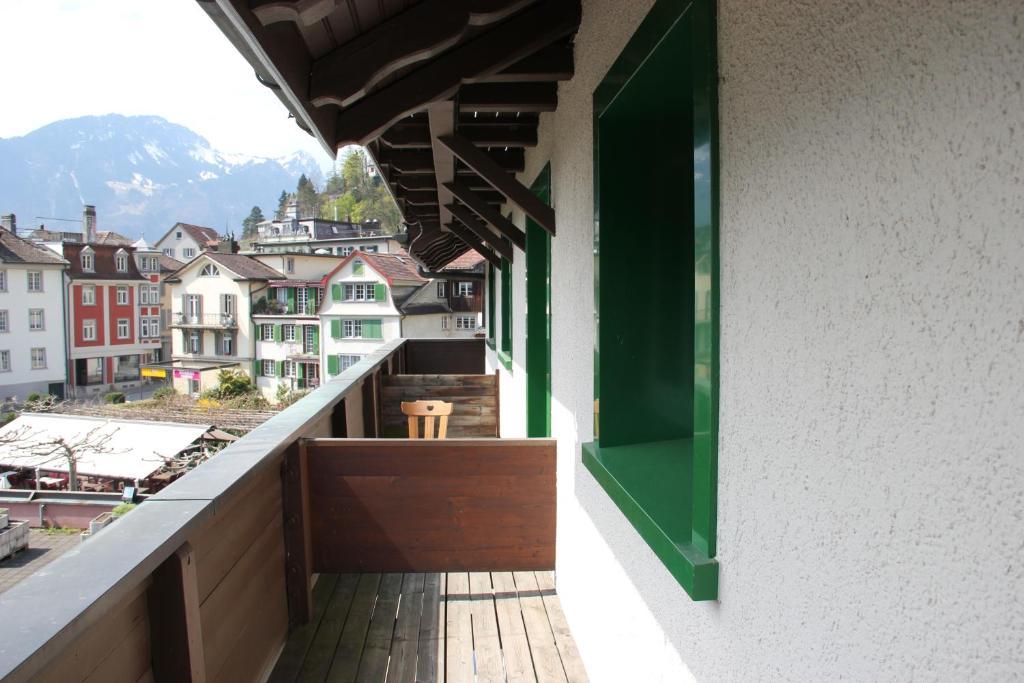 Hotel Walensee Trattoria Weesen Rum bild